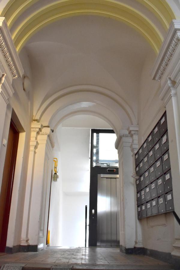 New Central Rooftop With Private Wellness, Sauna & Whirlpool Bath 프라하 외부 사진